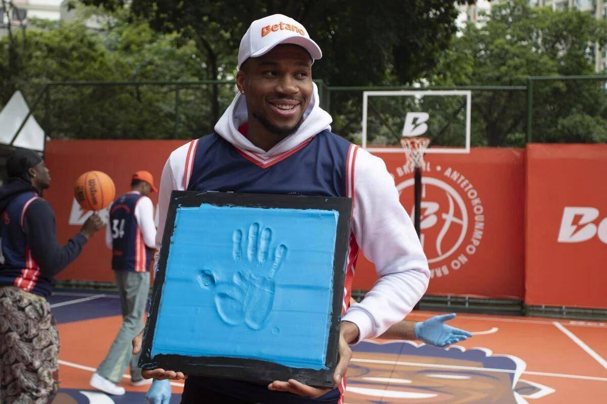 星空体育-字母哥重要时刻险胜，德国队带队取胜！