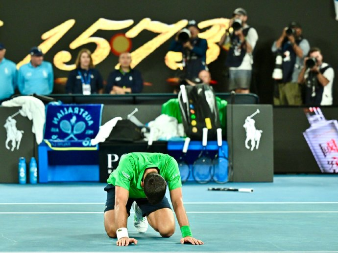 STAR SPORTS-德约科维奇遭遇十二连败，C9教练面临压力！的简单介绍