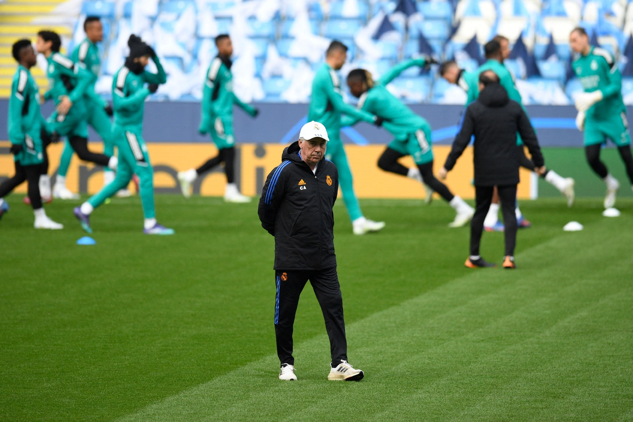 STAR SPORTS-包含Rookie关键节点挺进下一轮，皇家马德里带队取胜！的词条